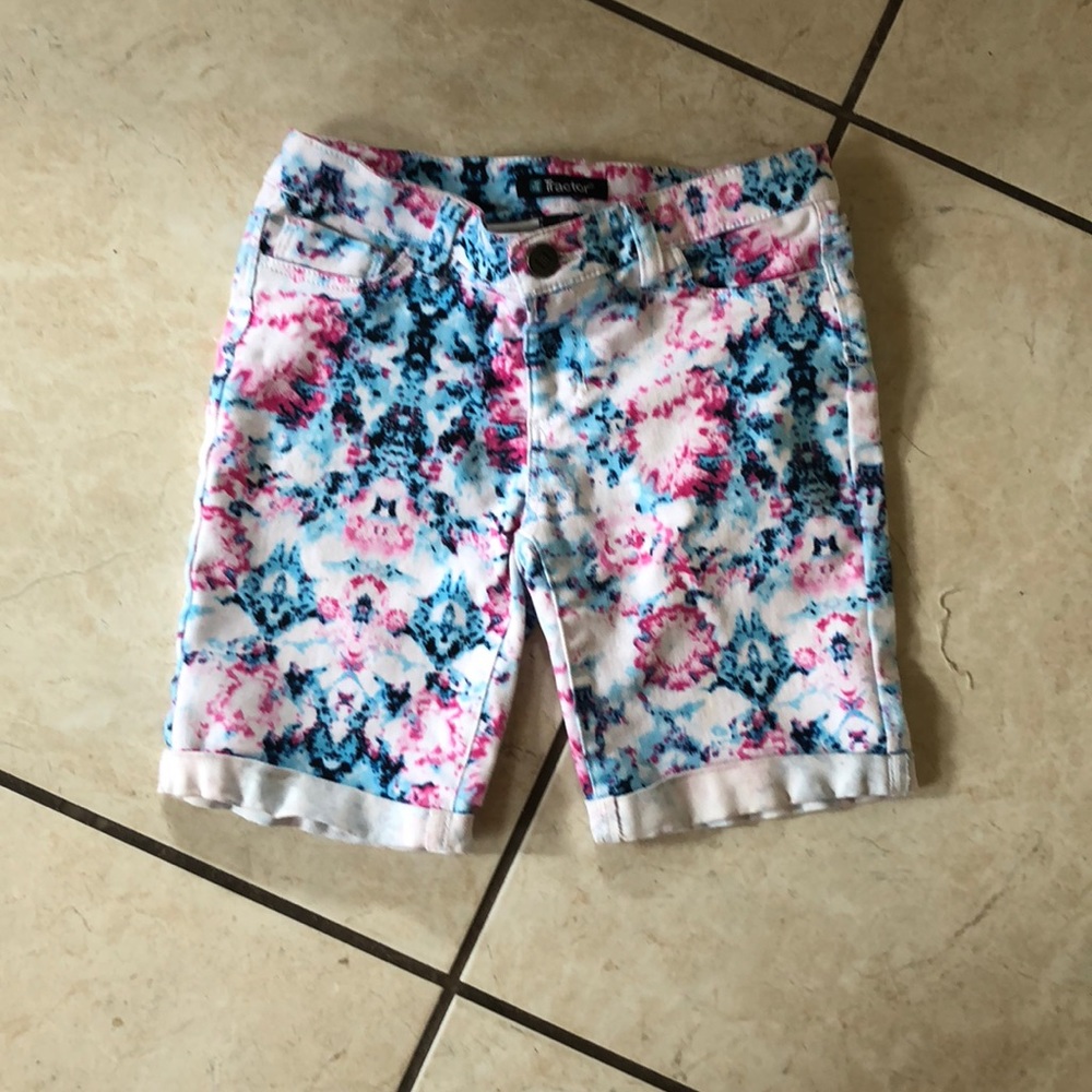 Cute pink and blue kids shorts!
